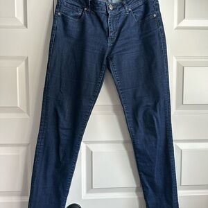 Cabi Dark Wash Denim Jeans. Size 6